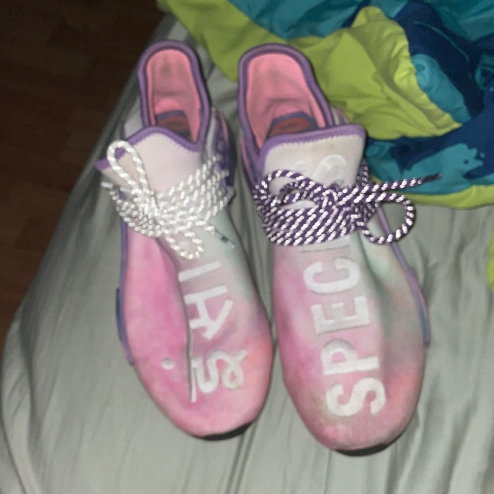 Adidas Pharrell nmd human race